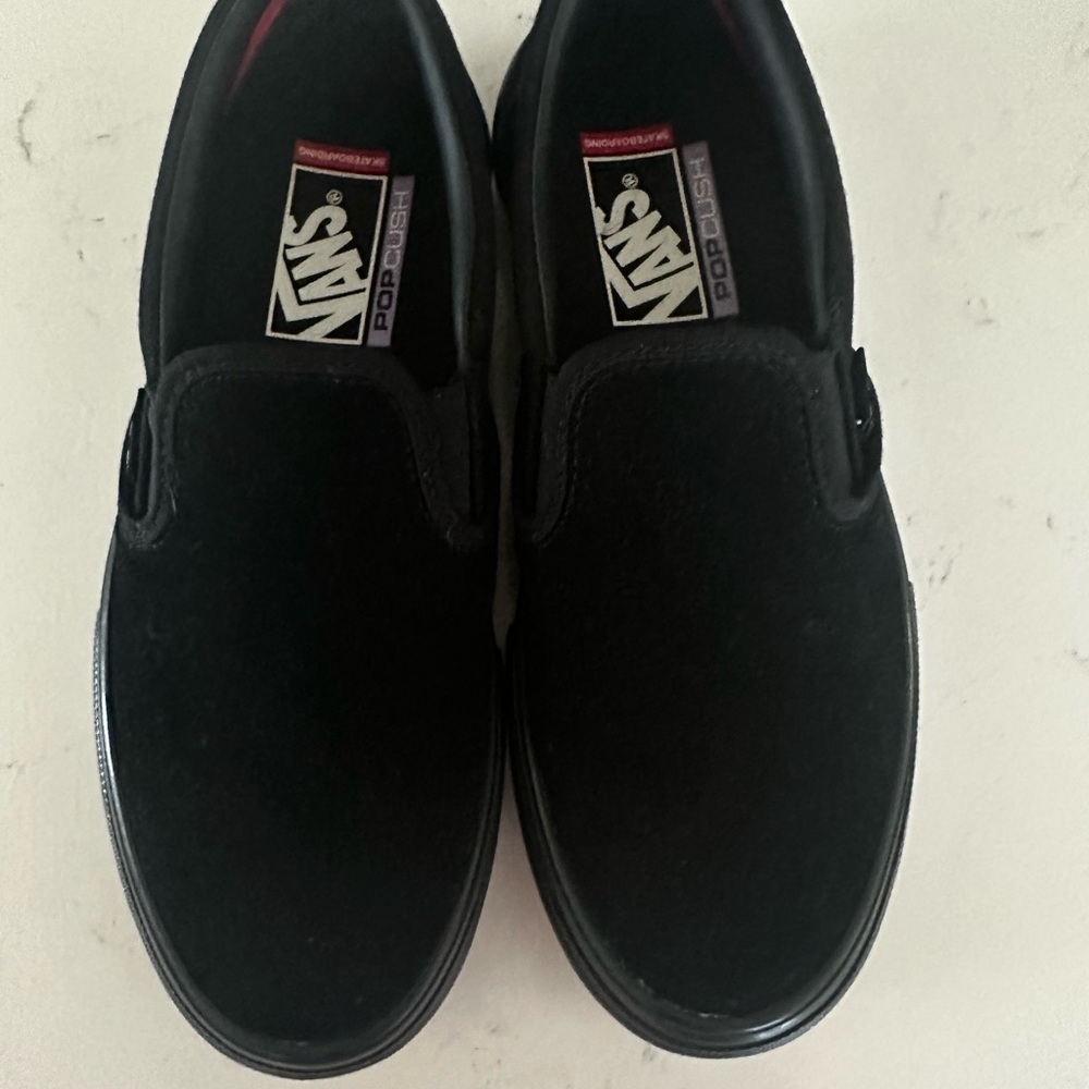 New Vans Men's Classic Black Slip-On Sneakers